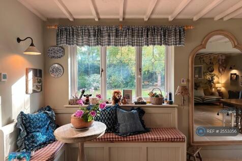 Kitchen - Breakfast Nook