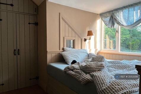 Bedroom 3 - Den Window