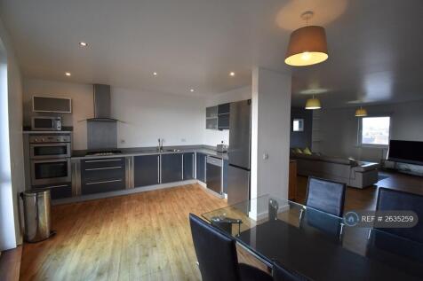 Dining Area/Kitchen
