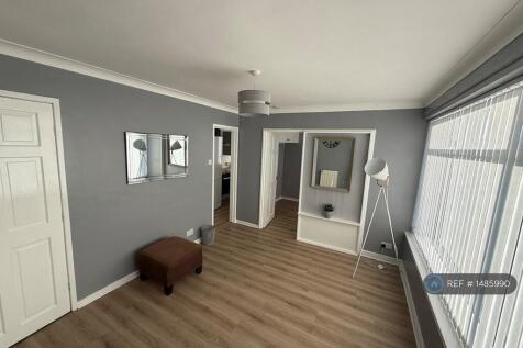 Light And Airy Lounge 
