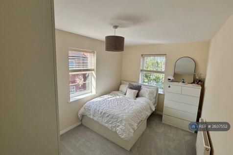 Bedroom 1 (Furnished)