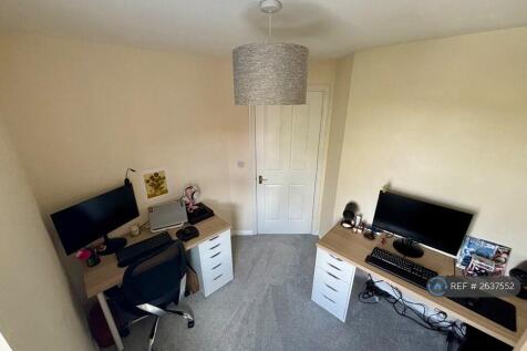 Bedroom 2 (Furnished)
