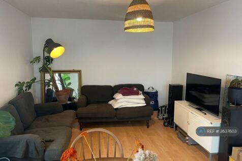 Lounge 2
