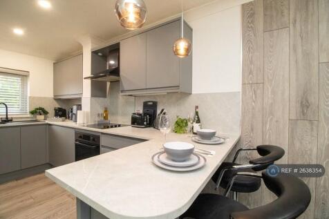 Kitchen Breakfast Bar