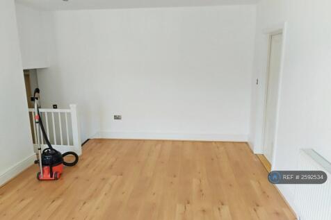 Lounge 2