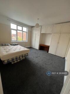 Double Bedroom Fitted Wardrobes. (No Bed)