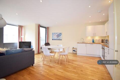 Kitchen &amp; Living Room 
