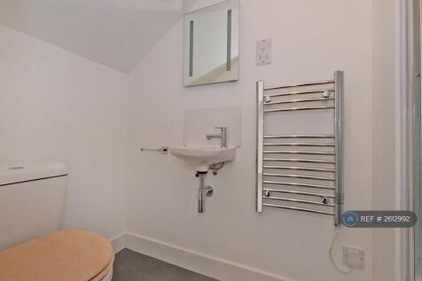 En-Suite 1