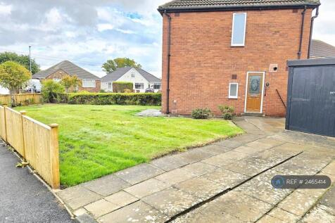Large Front Garden 