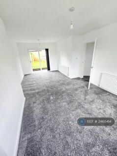 Living &amp; Dining Room 