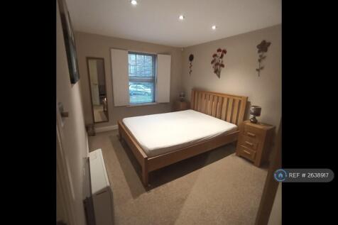 Main Bedroom 1