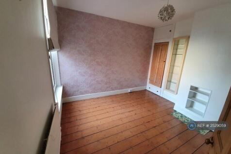 Double Bedroom 2
