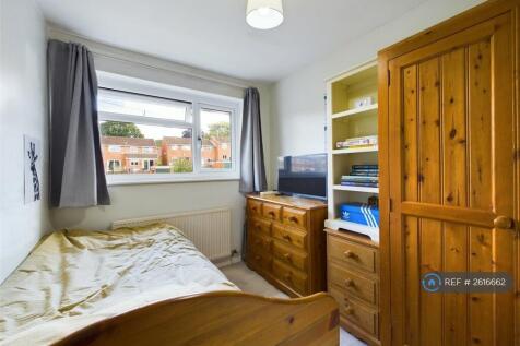 2nd Bedroom