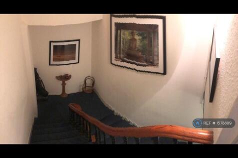 Main Hall Landing Area 