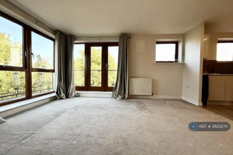 Living Room/Kitchen