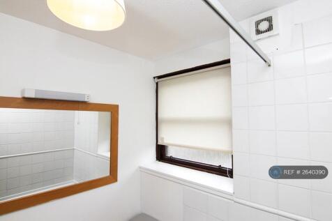 Bathroom With Power Shower