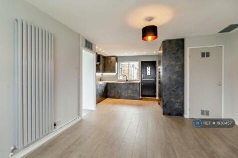 View From Dining Room To Kitchen