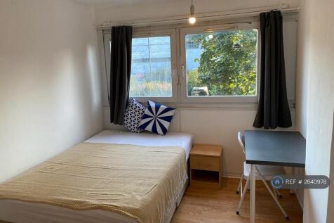 Bedroom 4: £895
