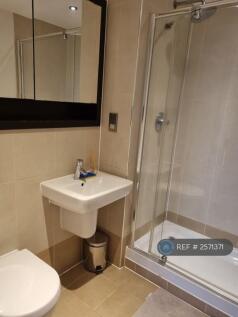 En Suite Bathroom