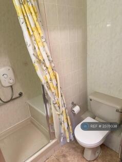 Tiled Shower With Seat, Sit &amp; Relax