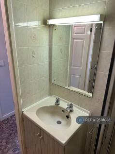 Built In Vanity Unit With Light