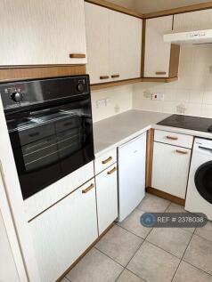 Eye Level Oven, No Need To Bend Down