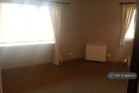 Huge Livingroom/ Dining Space
