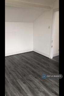 Top Bedroom (Number 3)
