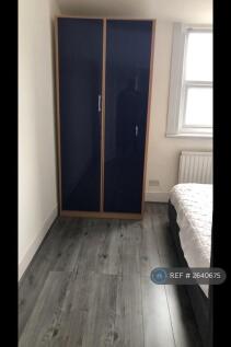Rear Bedroom (Number 2)