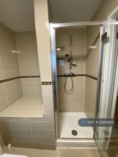Ensuite Shower