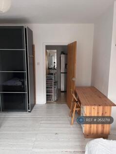 Bedroom 4_4