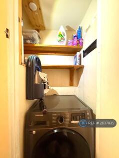 Storage 1 And Washer/Dryer 