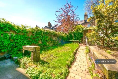 Garden, Lawn &gt; Maintenance Free Slate Chips.