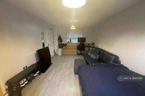 Spacious Room