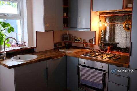 Bespoke Kitchen Installed In 2021