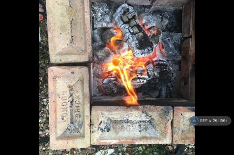 The Fire/Bbq Pit