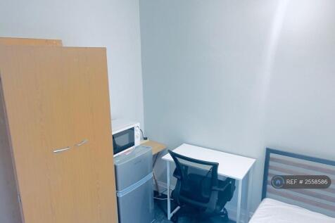 Single Room With Shared Bathroom