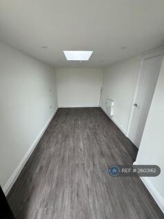 Living Bedroom