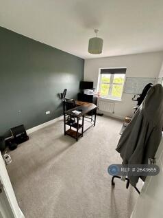 Bedroom 2 (Office)