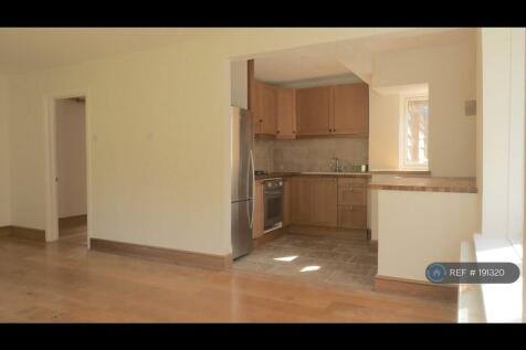 Open Plan Kitchen &amp; Dining/Living Room