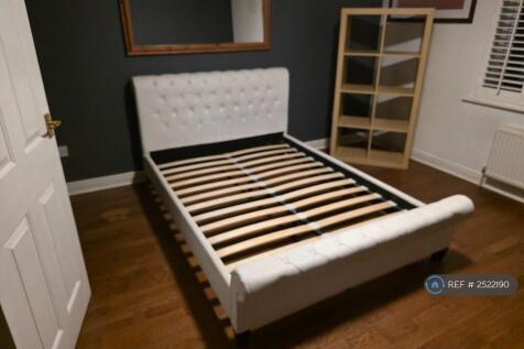 01st Floor Large Bedroom 
