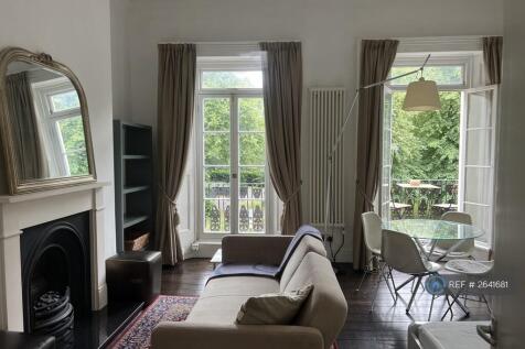 Living Area - Main