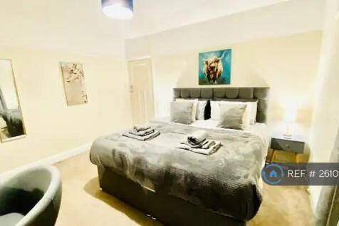 Bedroom 2 With Super King-Size Bed