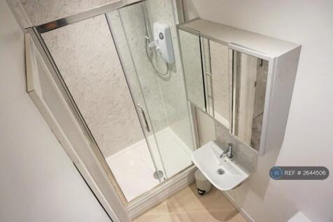 En Suite Bathroom