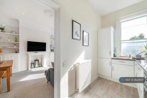 Kitchen Through To Sitting Room