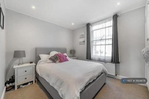 Double Bedroom No 1