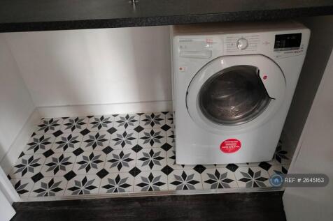 Storage/Laundry Cupboard