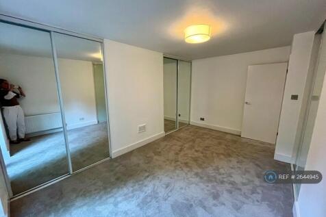 Double Bedroom 1