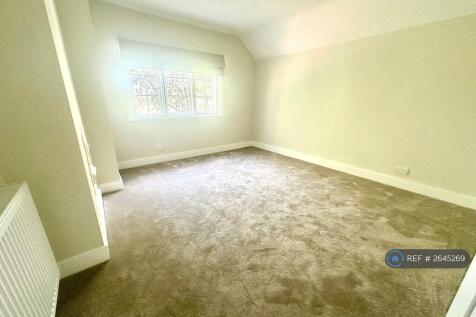 Additional Bedroom Upstairs 