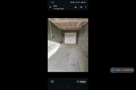 Detached Garage 